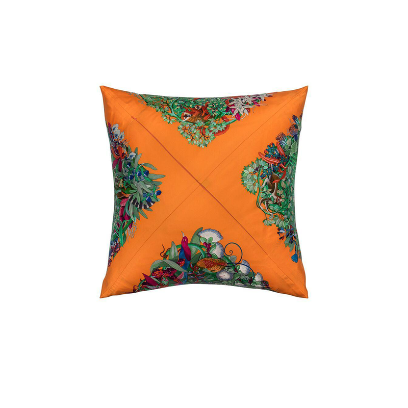 "Au Coeur de la Vie" Hermès Silk Scarf Pillow - Tribute Goods
