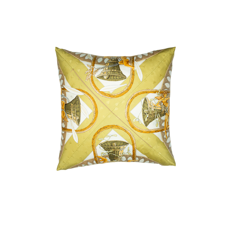 "Je T'aime Un Peu Beaucoup" Hermès Silk Scarf Pillow - Tribute Goods