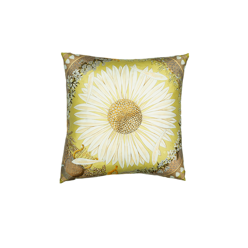 "Je T'aime Un Peu Beaucoup" Hermès Silk Scarf Pillow - Tribute Goods